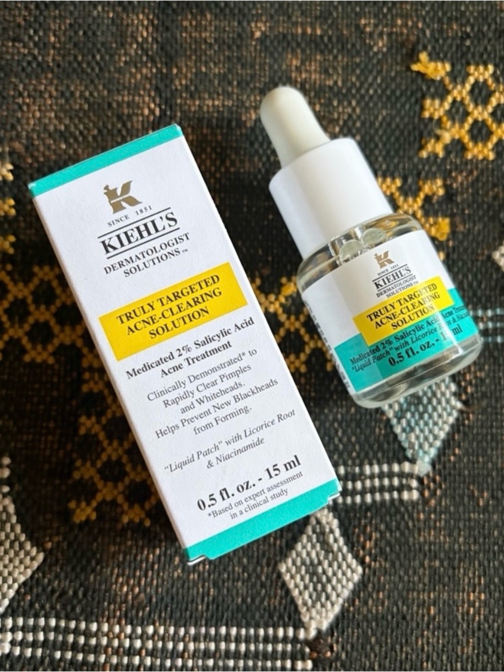 NIB Kiehl's Truly Targeted Acne-Clearing Solution size 15ml